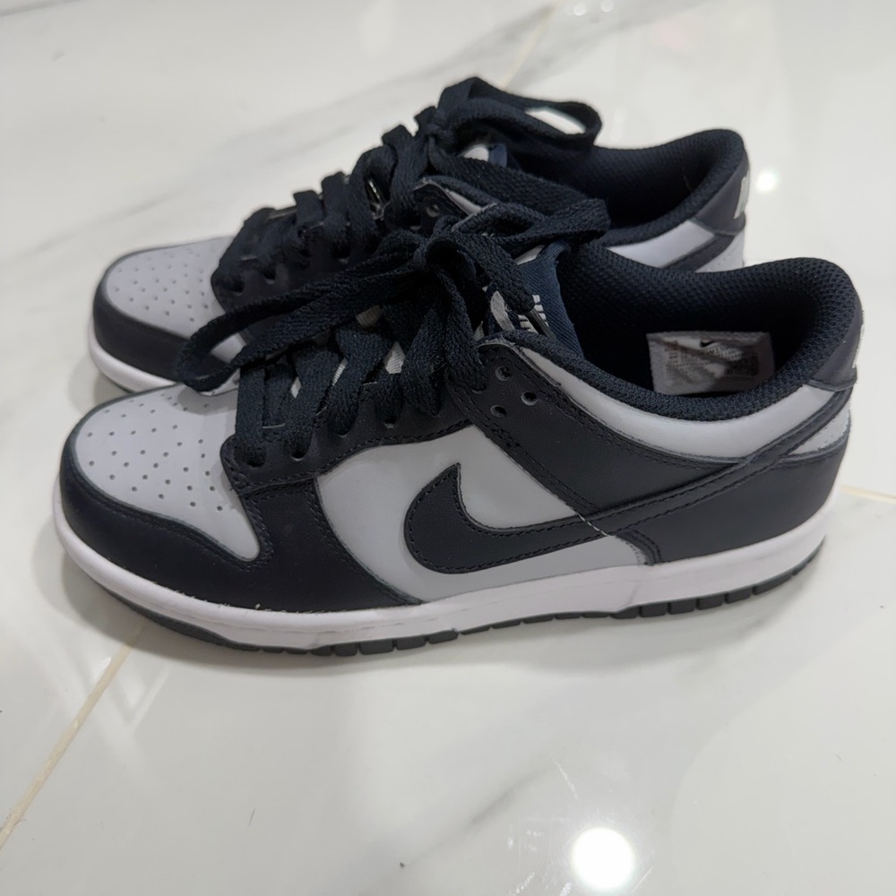 Nike Dunk Low Georgetown
